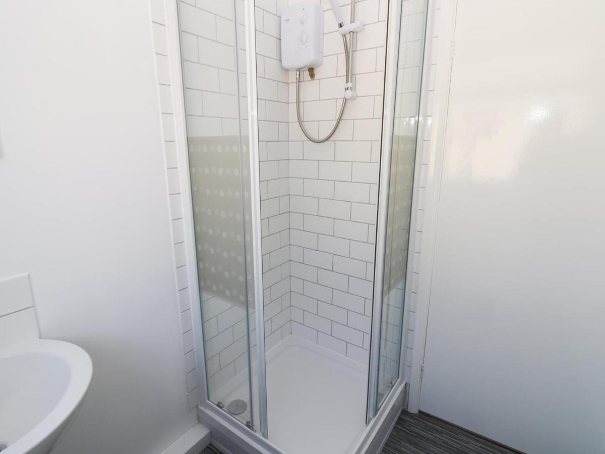 Alberts Lodge Boultham エクステリア 写真